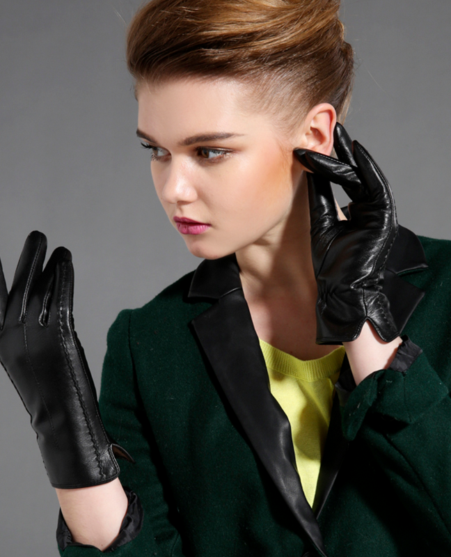 Luxury Black Goatskin Mitten Luxury Black Goatskin Mitten