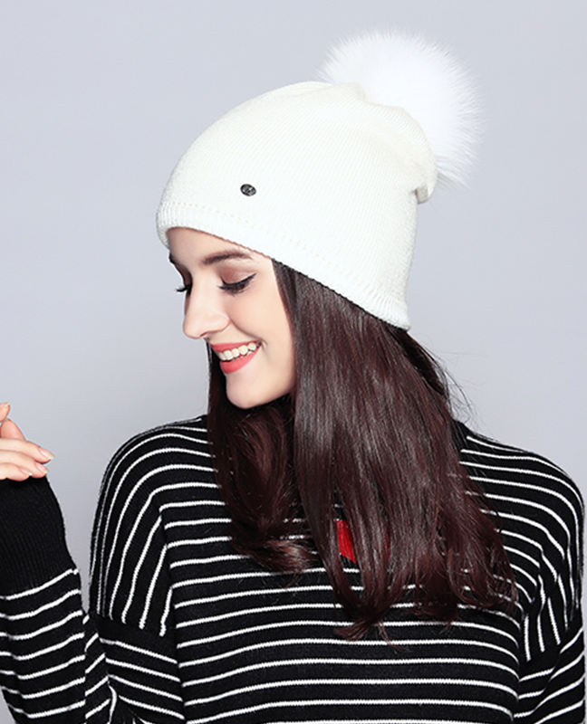 Elegant Raccoon Fur Double Layer Beanie Elegant Raccoon Fur Double Layer Beanie