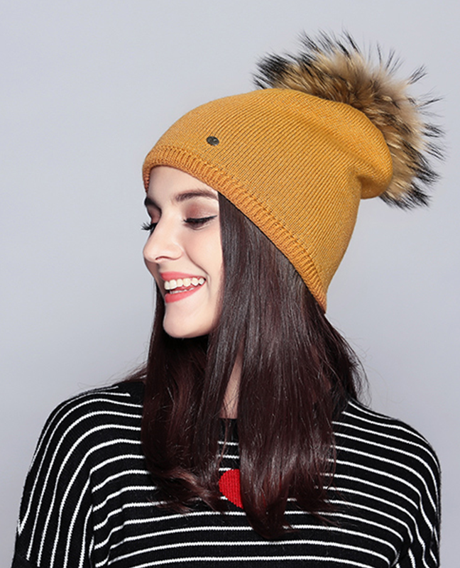 Elegant Raccoon Fur Double Layer Beanie Elegant Raccoon Fur Double Layer Beanie