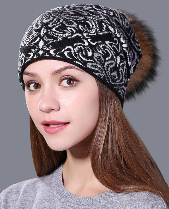 Knitted winter Beanie Knitted winter Beanie