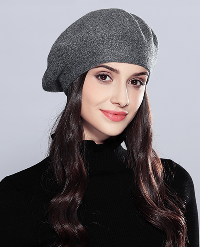 Elegant Knitted Beret Elegant Knitted Beret